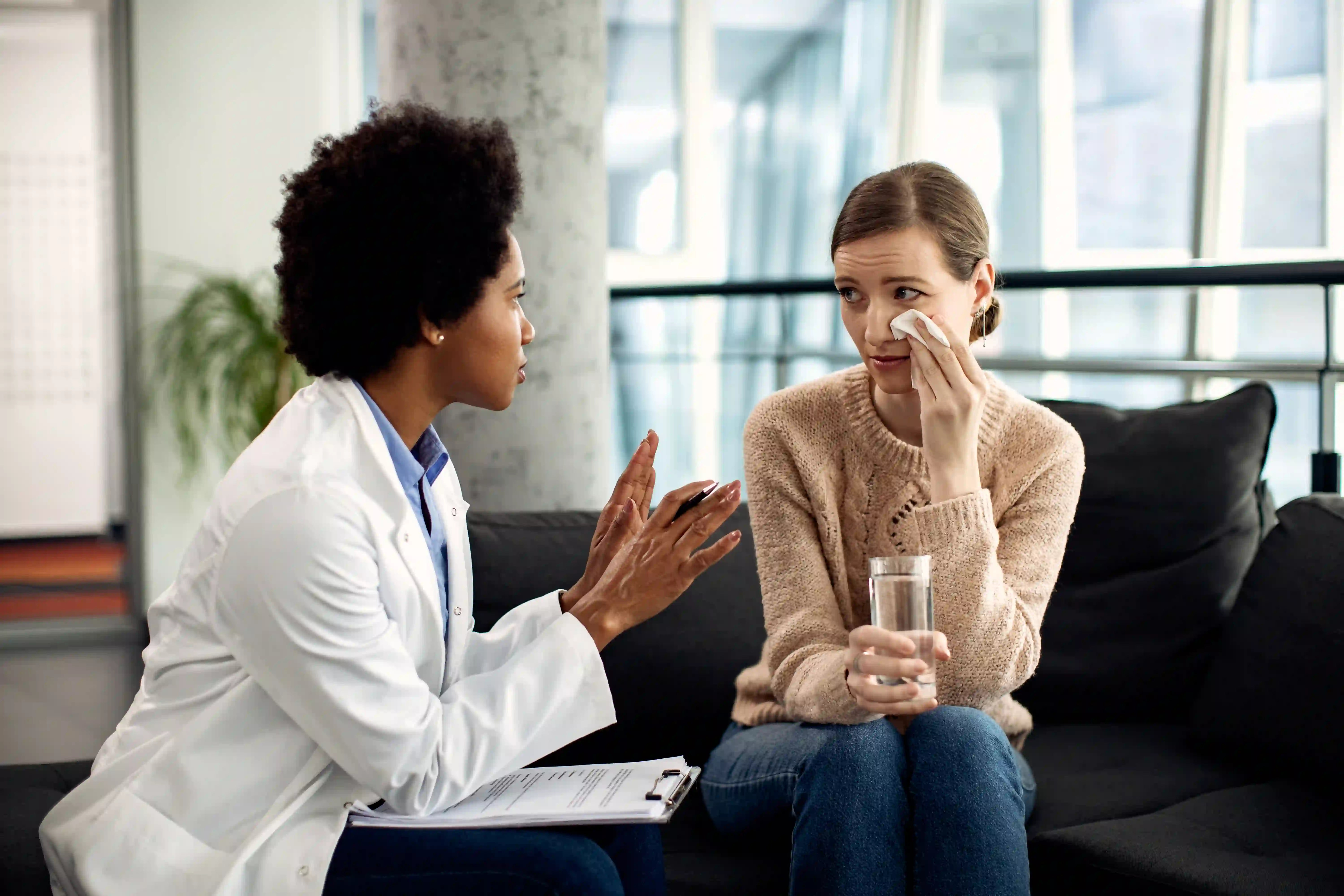 Virtual Mental Health Practice in New York & Tennessee getting medical help to deal with bipolar disorder